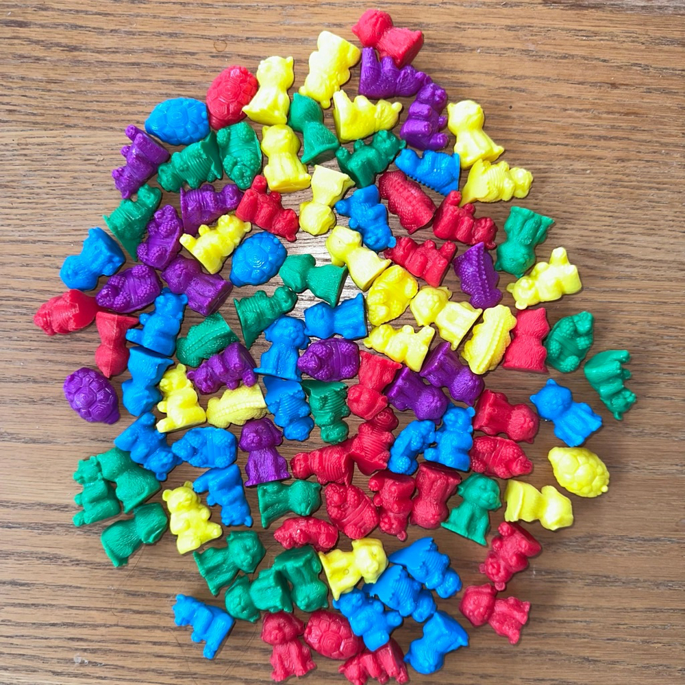 VTG Educational Count Sort Pieces Primary Colors Cat Dog Bear Dinosaurs Set/98